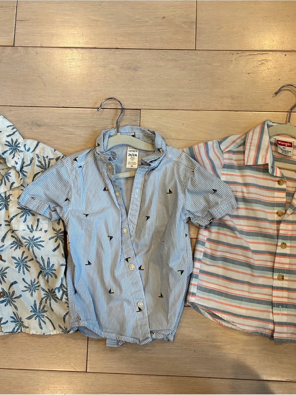 Carter's Short-Sleeve Button-Up Shirt Bundle EUC Size 2T